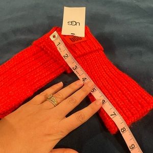 Ugg brand fingerless gloves BNWT